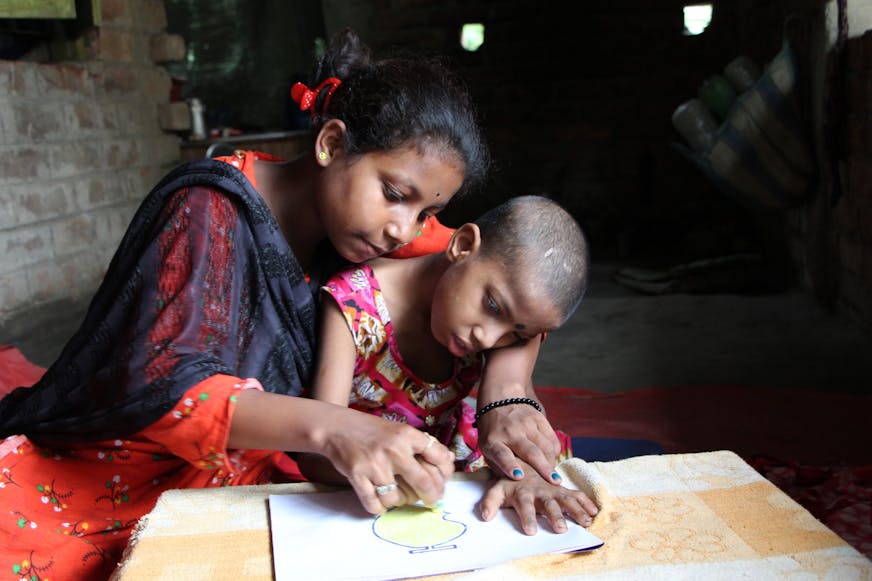 Sayantani en haar zus